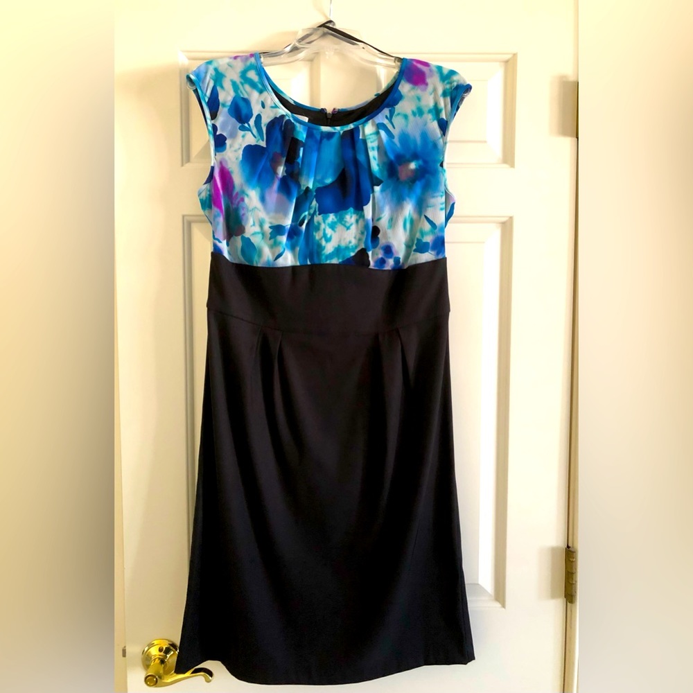 Dress Barn dress . Size 10. Straight skirt, slightly bloused top
